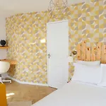 Noellet - Clermont Ferrand אובייר