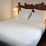 Noellet - Clermont Ferrand * אובייר