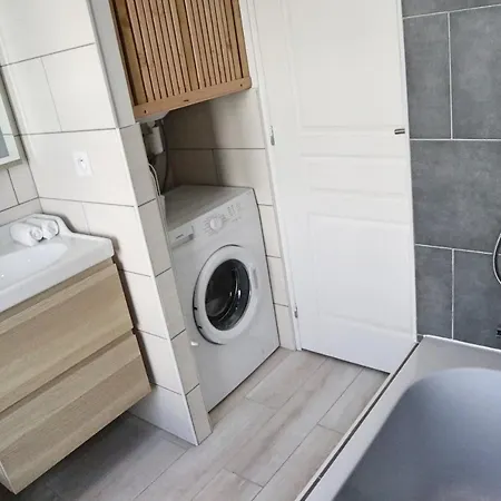 Noellet - Clermont Ferrand Apartmán *